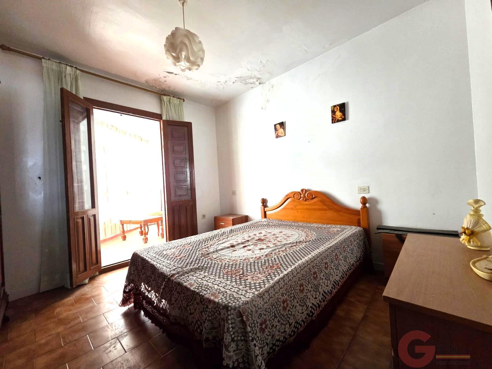 Venta de casa en Torvizcón