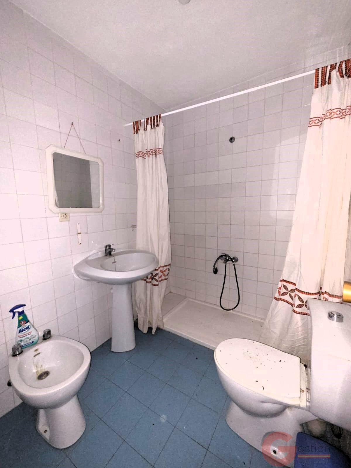 Venta de casa en Torvizcón