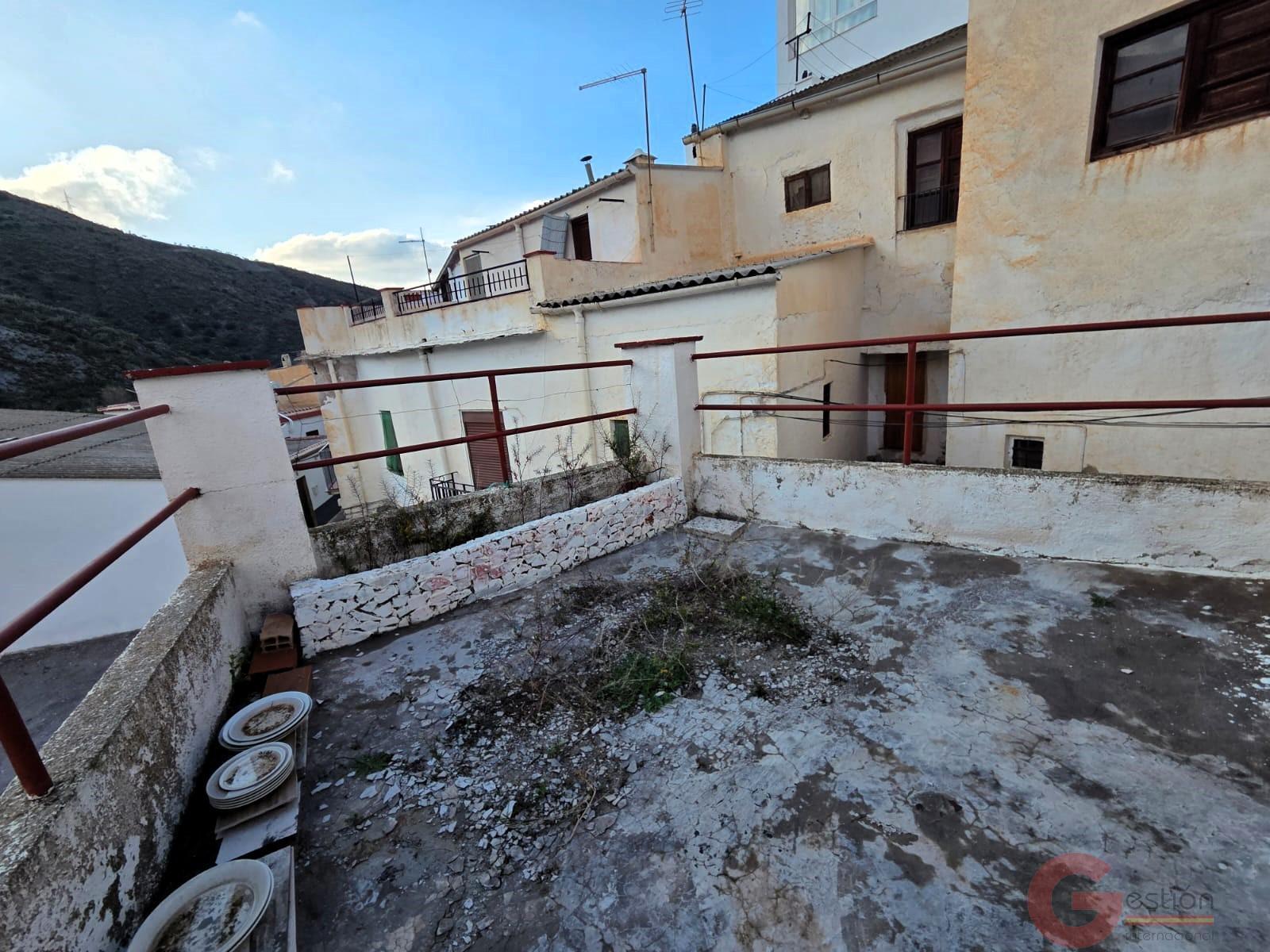 Venta de casa en Torvizcón