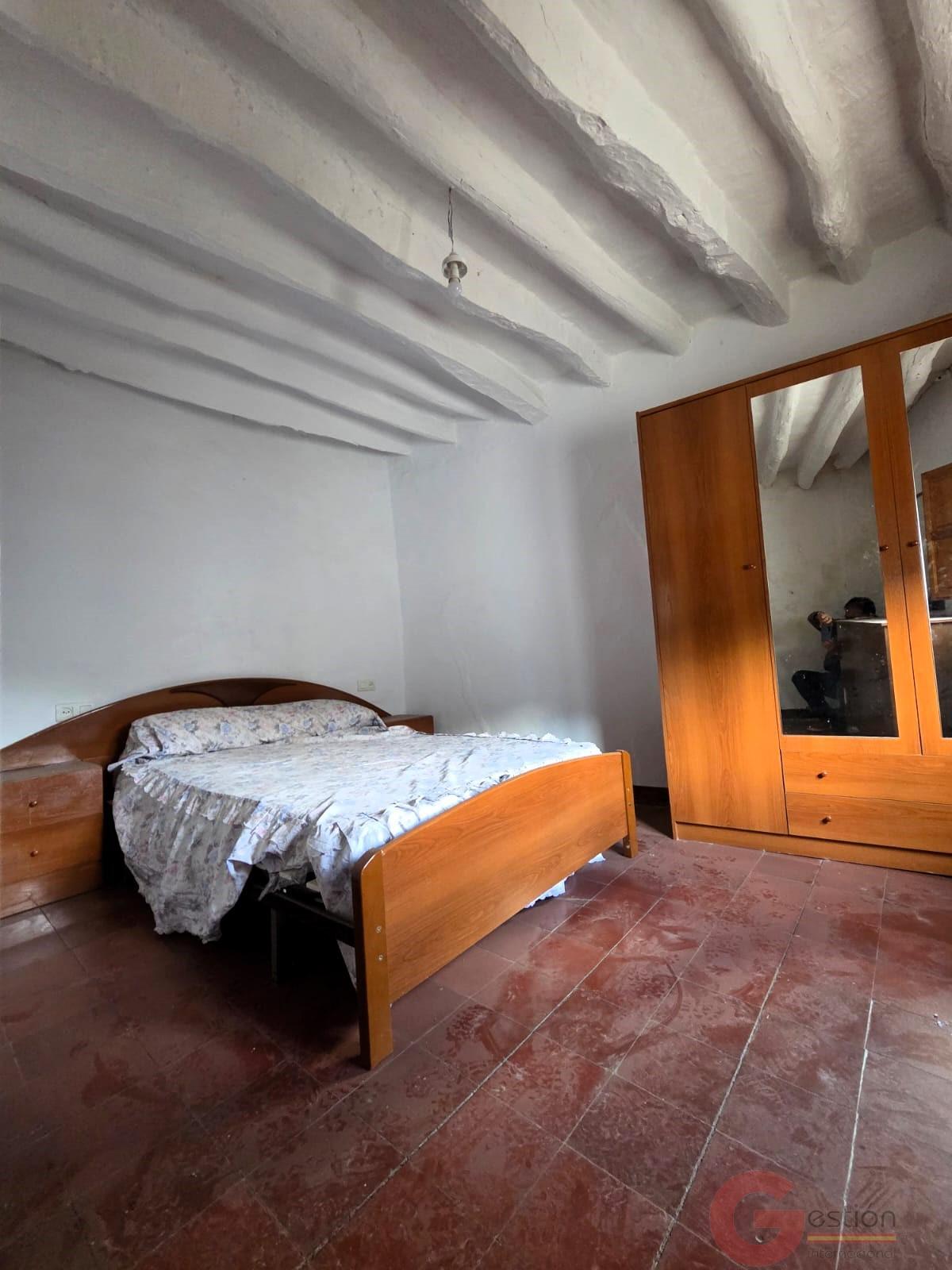 Venta de casa en Torvizcón