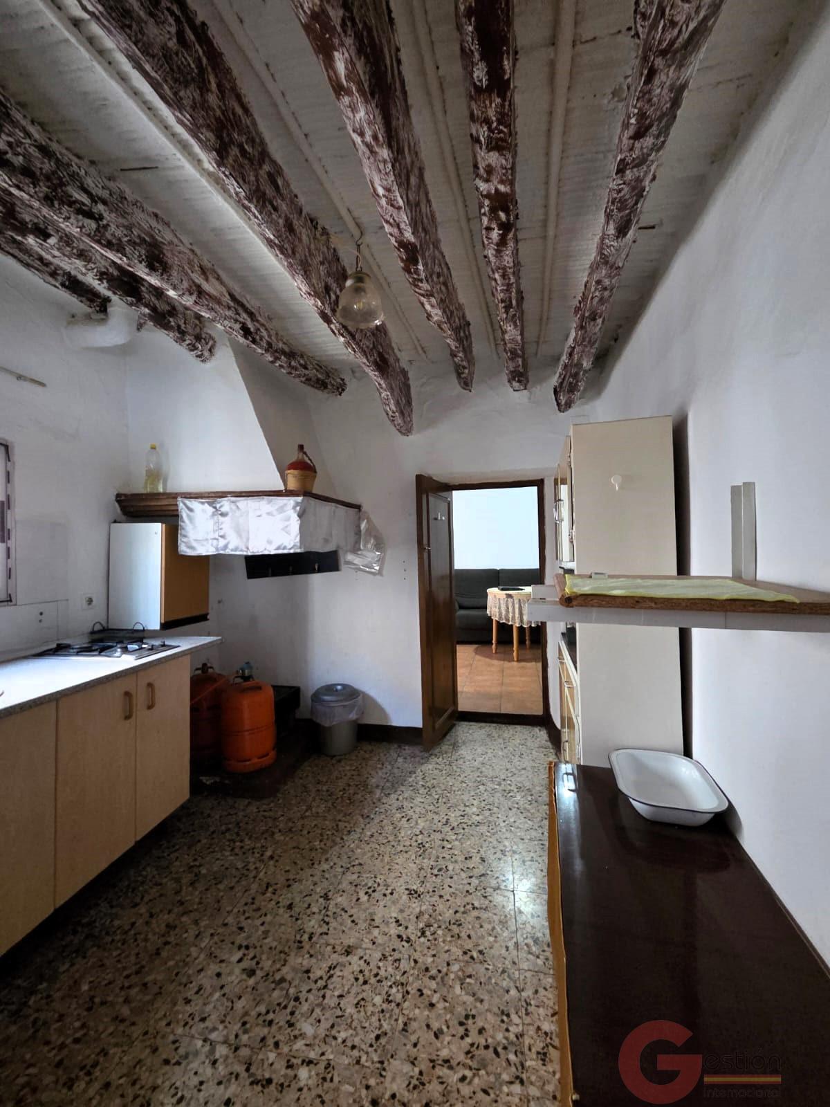 Venta de casa en Torvizcón