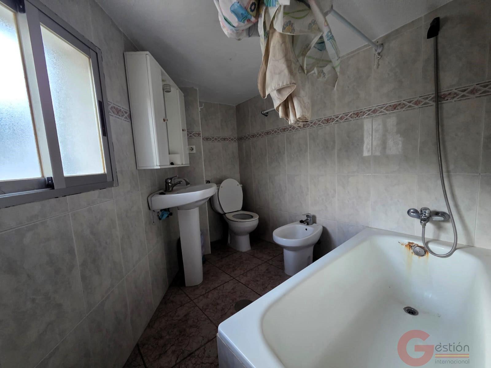 Venta de casa en Torvizcón