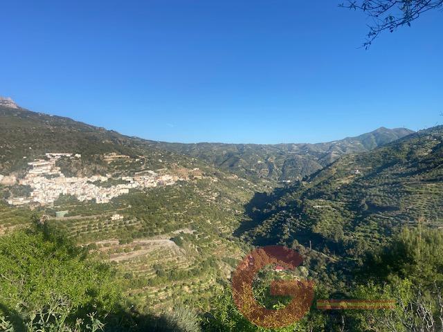 Venta de villa en Otívar