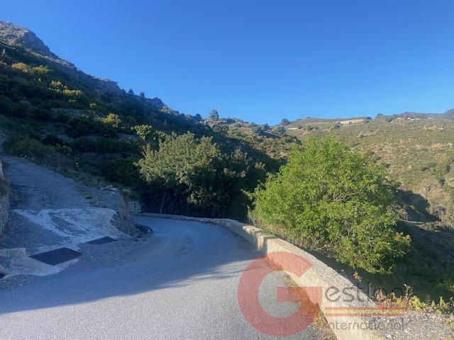 Venta de villa en Otívar