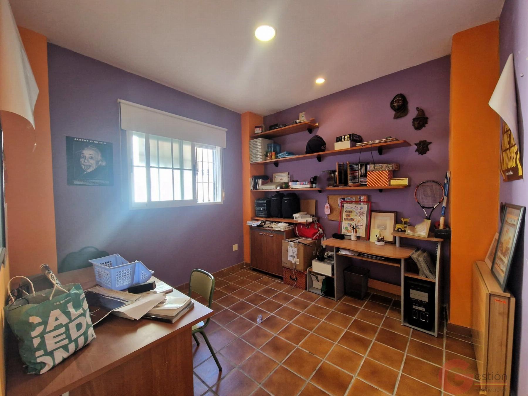 Venta de casa en Motril