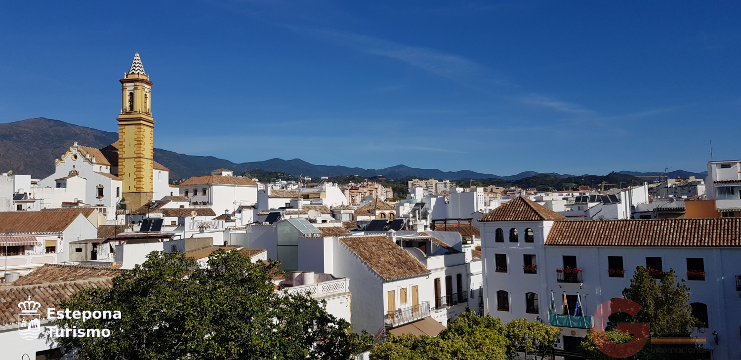 Venta de Ático en Estepona