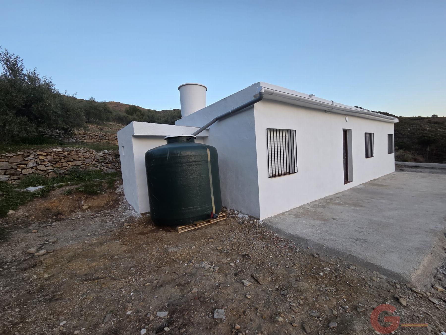 Venta de finca rústica en Itrabo