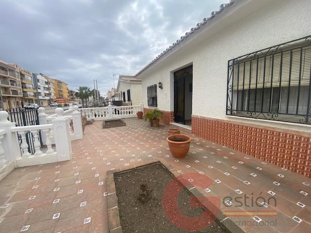 Venta de villa en Torrox