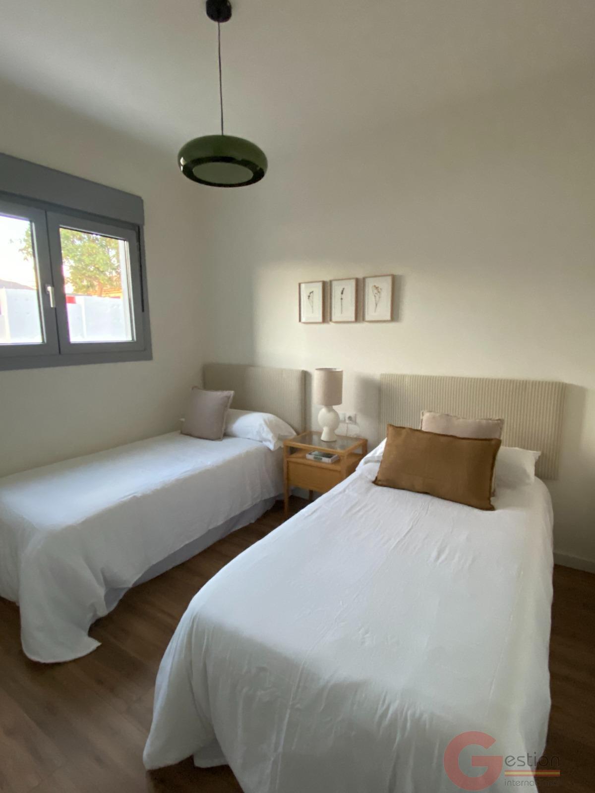 Venta de piso en Estepona