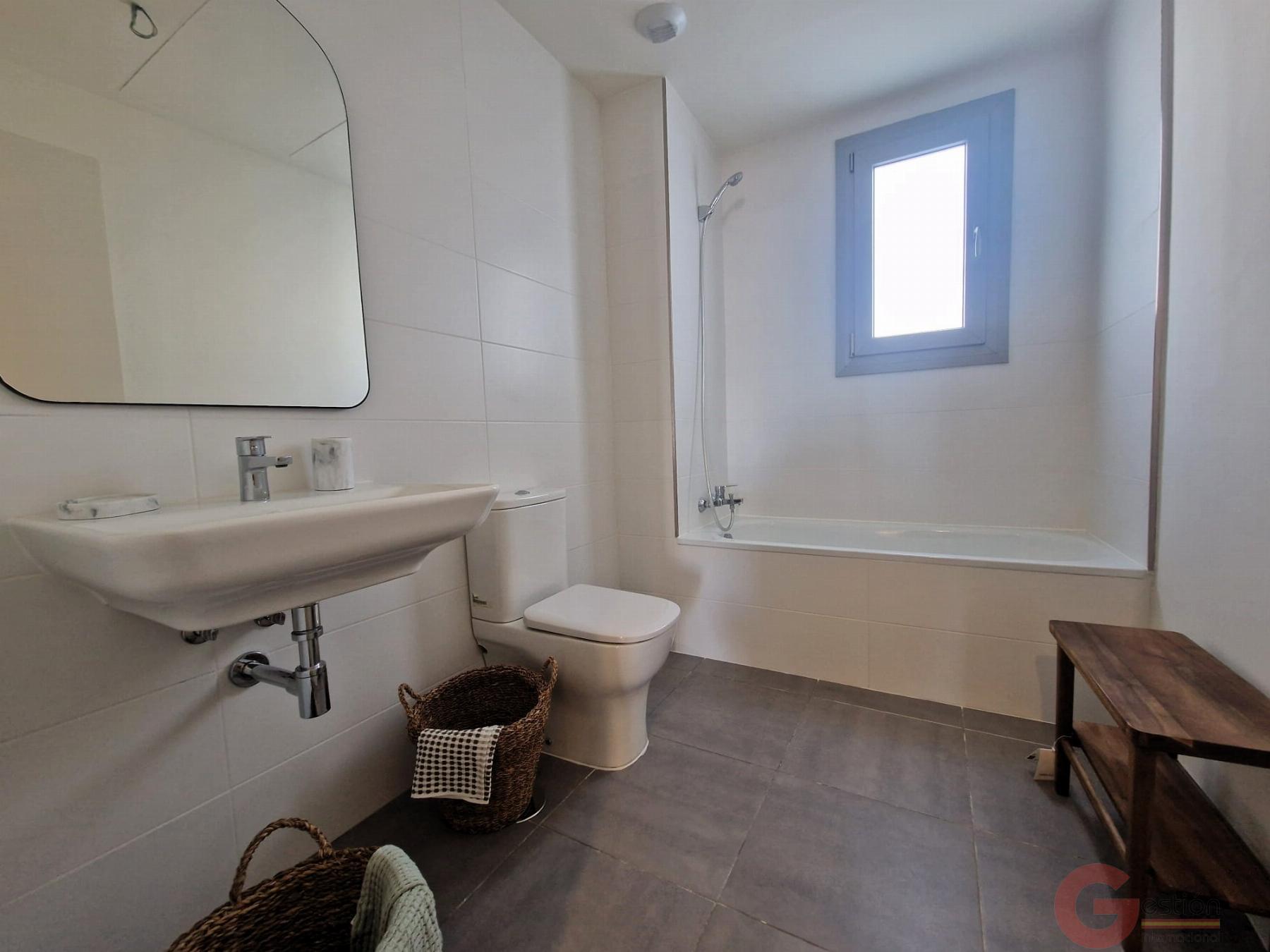 Venta de piso en Estepona