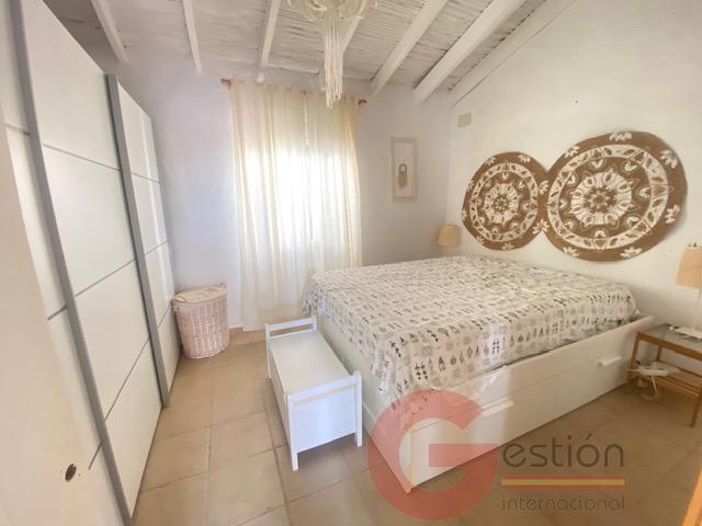 Venta de villa en Almayate Bajo