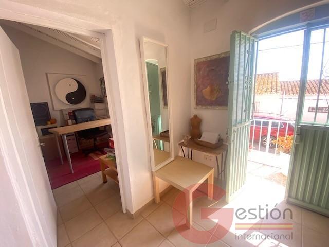 Venta de villa en Almayate Bajo