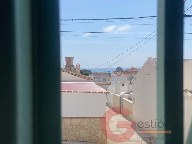 Venta de villa en Almayate Bajo