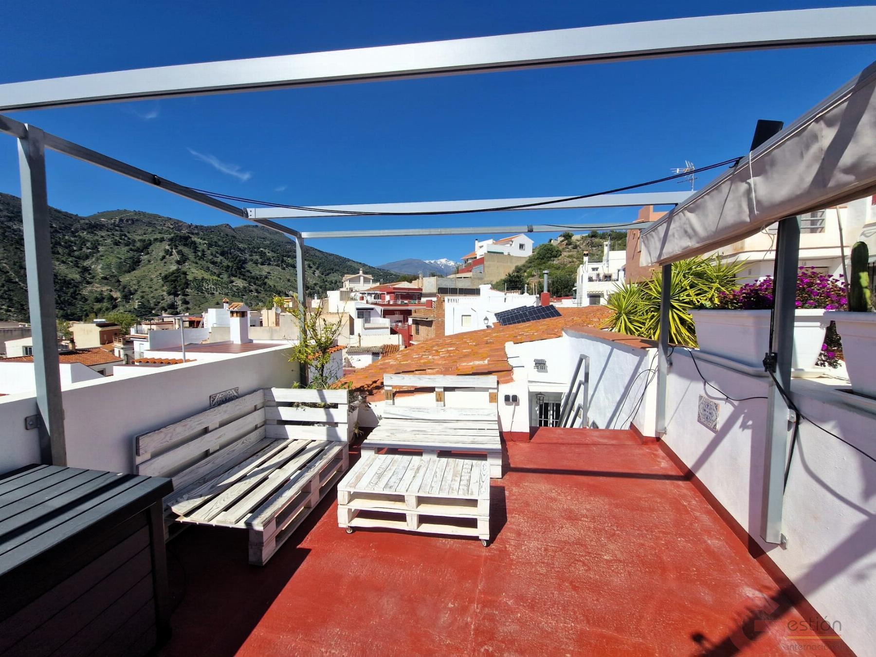 Venta de casa en Vélez de Benaudalla