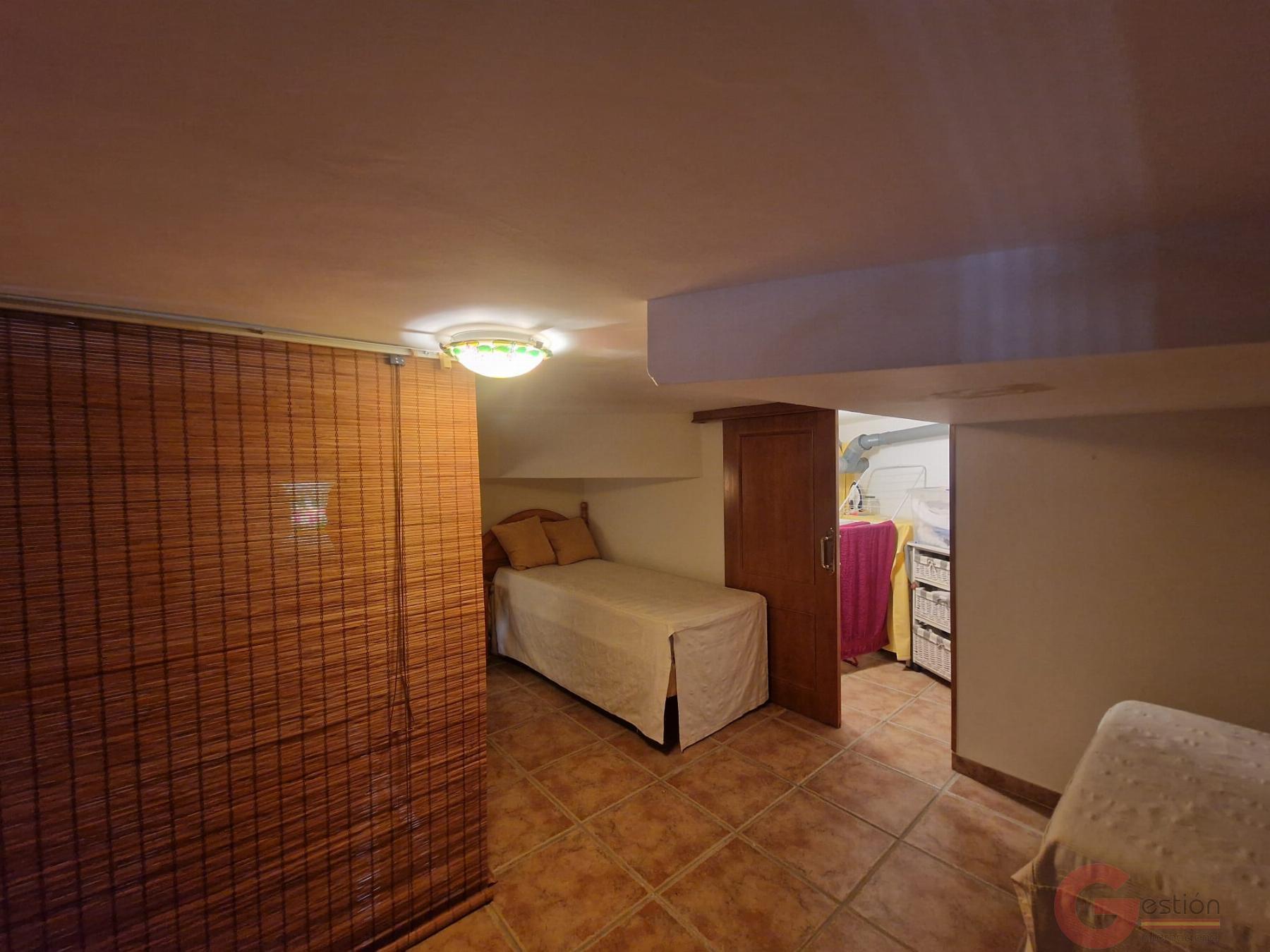 Venta de local en Salobreña