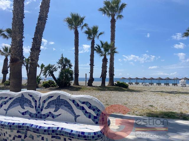 Venta de piso en Almuñécar