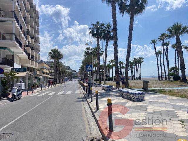 Venta de piso en Almuñécar