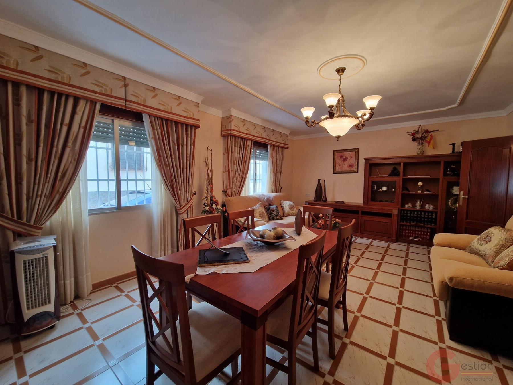 Venta de casa en Molvízar