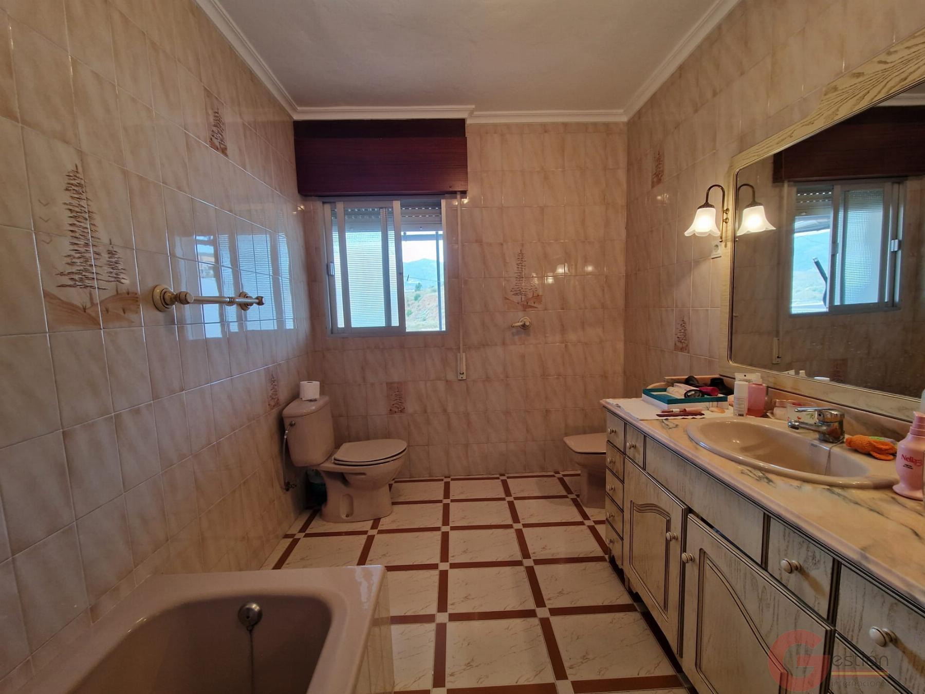 Venta de casa en Molvízar