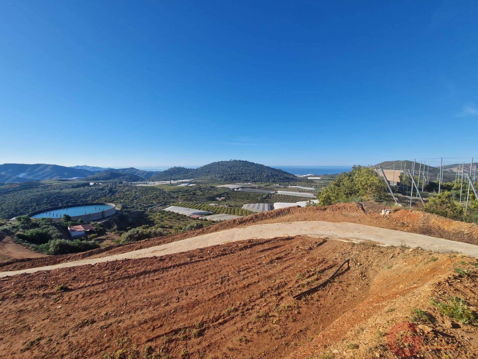 Venta de terreno en Molvízar