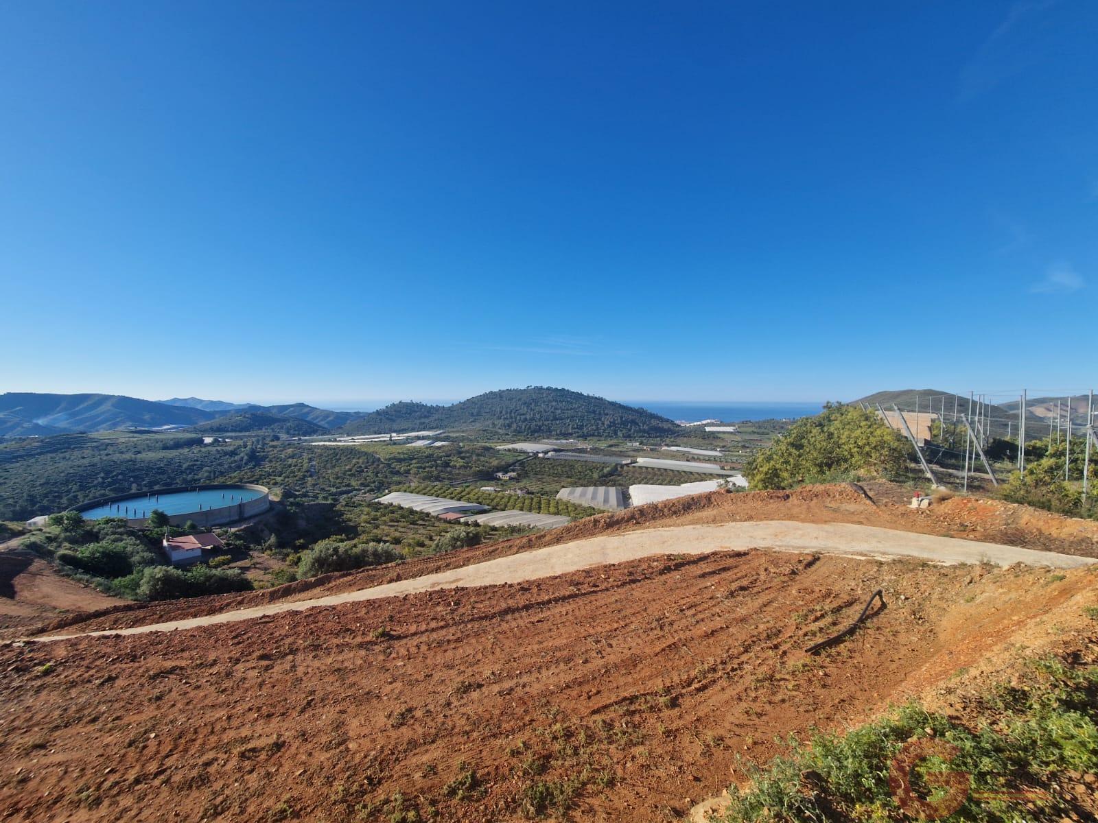 Venta de terreno en Molvízar