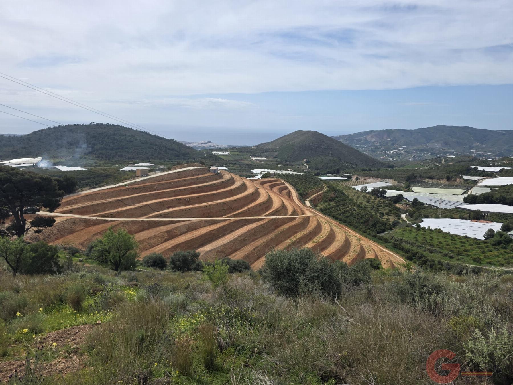 Venta de terreno en Molvízar