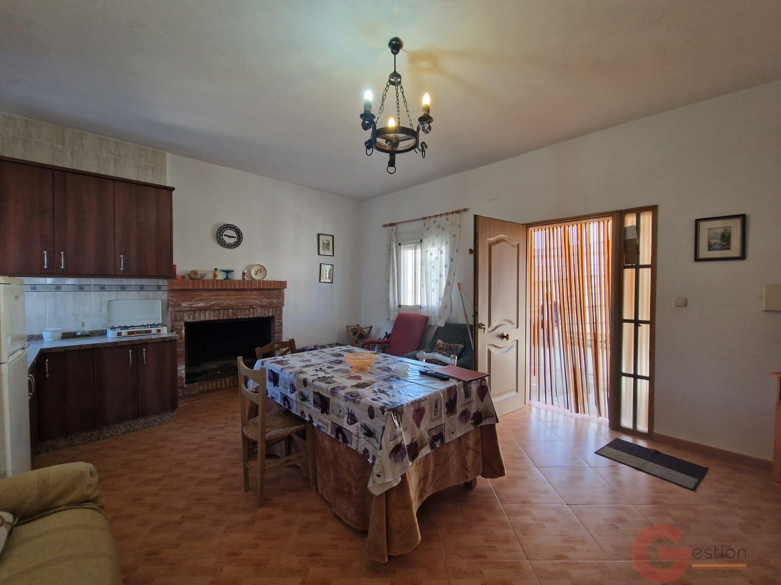 Venta de finca rústica en Molvízar