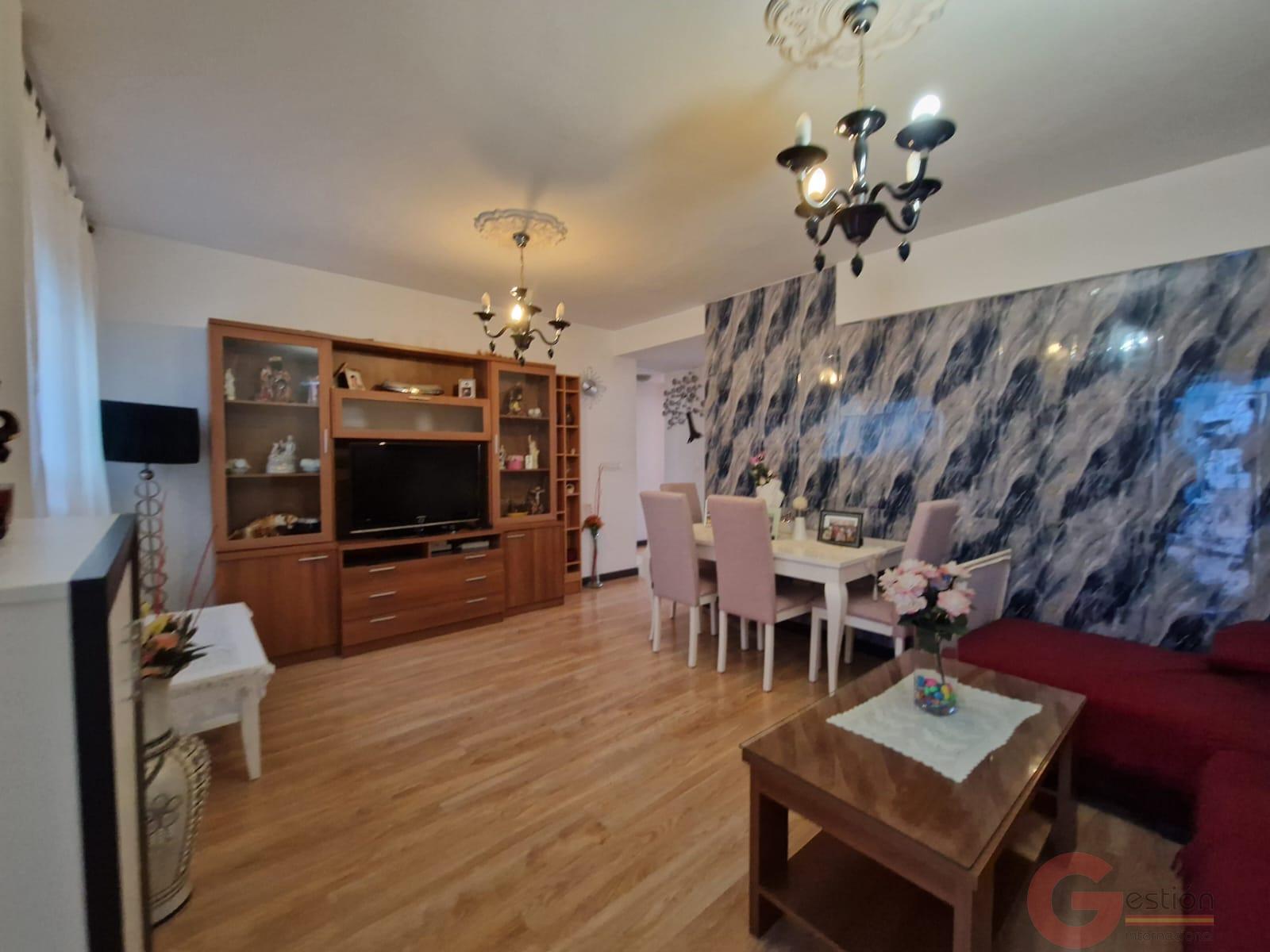 Venta de piso en Molvízar