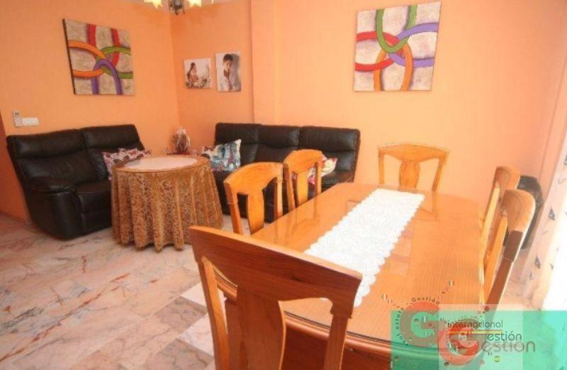 For sale of house in Salobreña