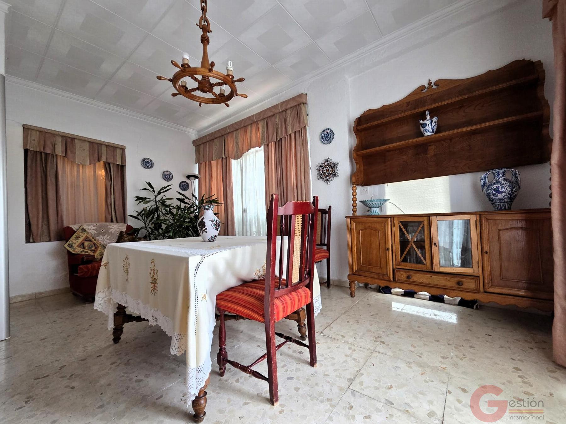 Venta de casa en Lanjarón
