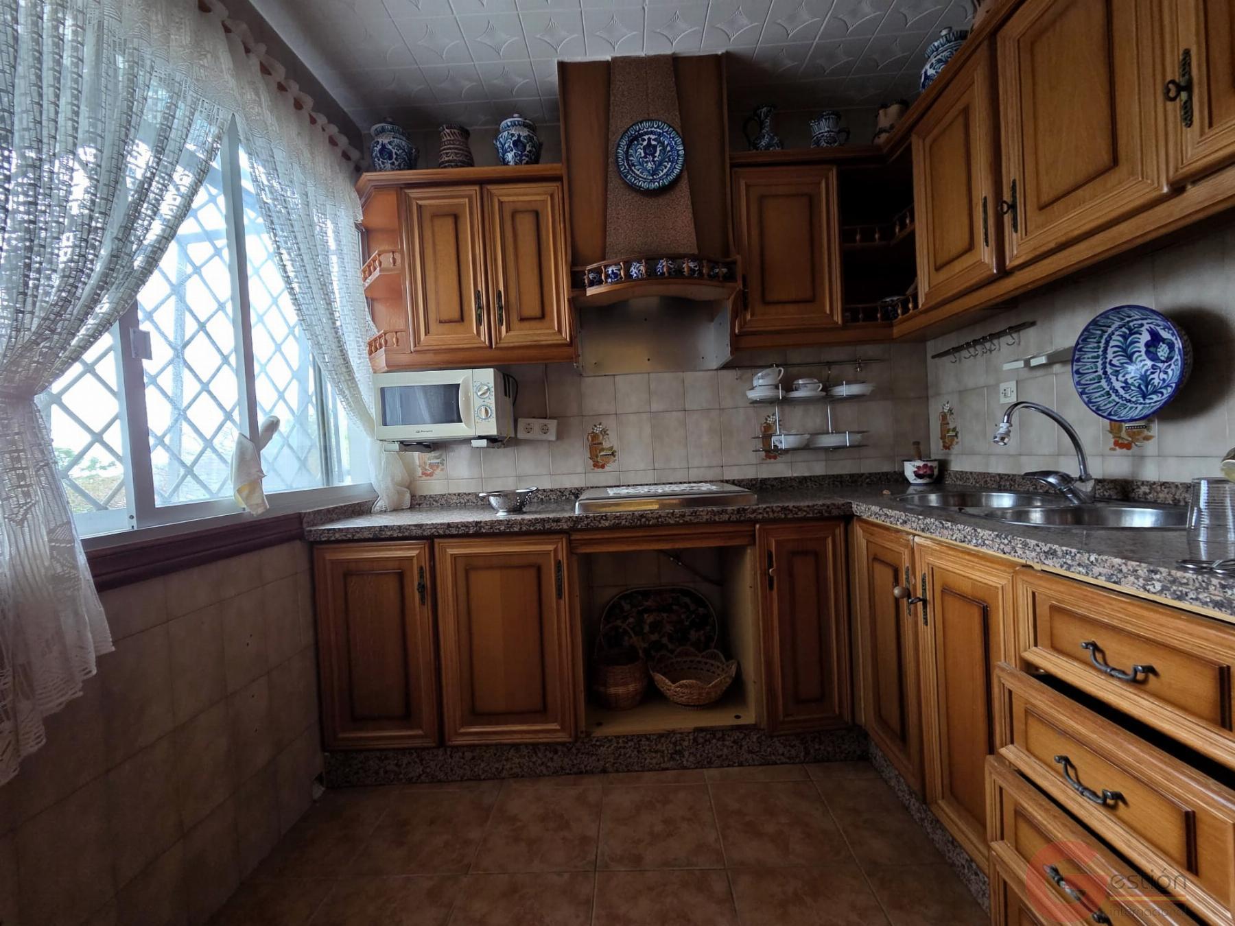 Venta de casa en Lanjarón