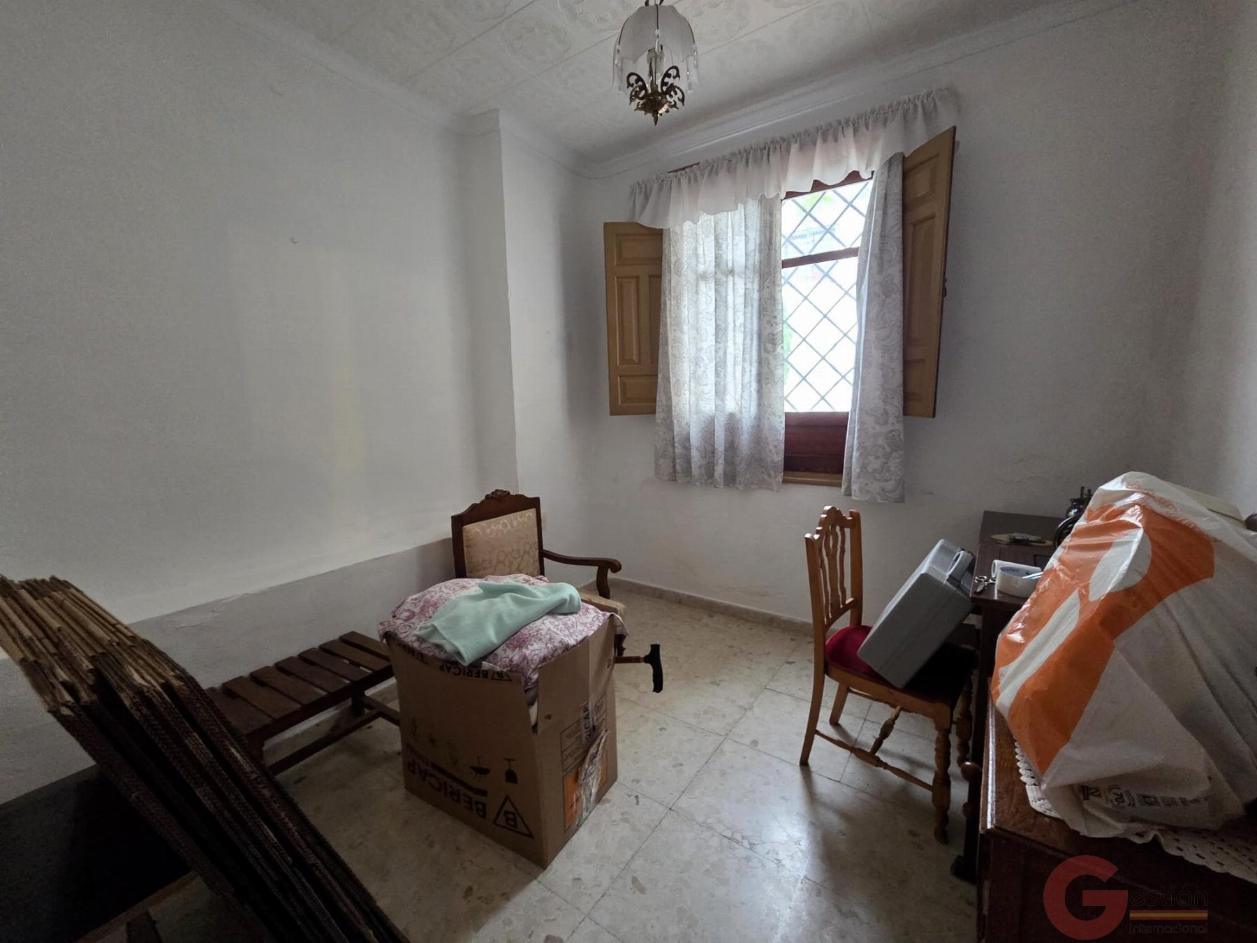 Venta de casa en Lanjarón