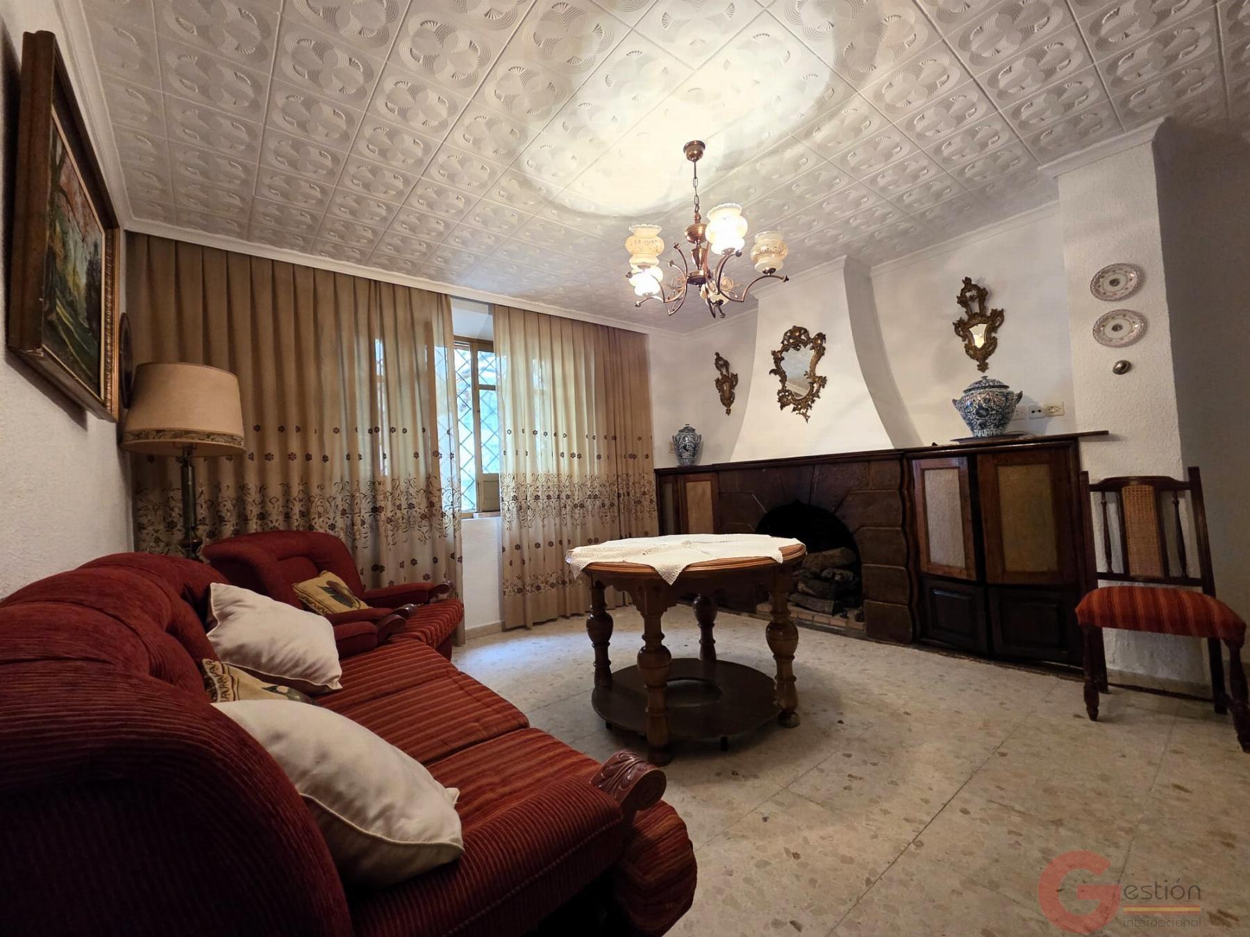 Venta de casa en Lanjarón