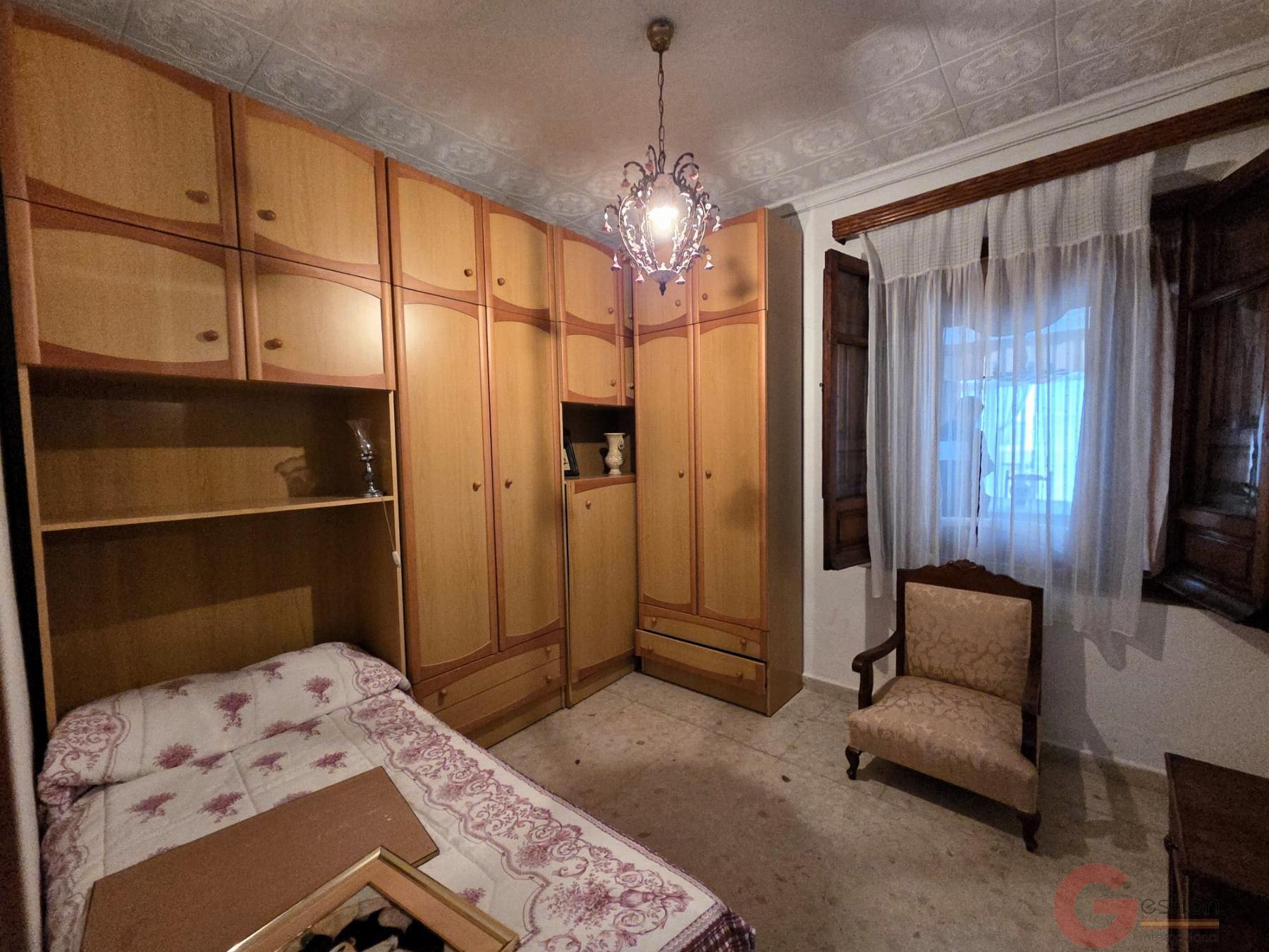 Venta de casa en Lanjarón