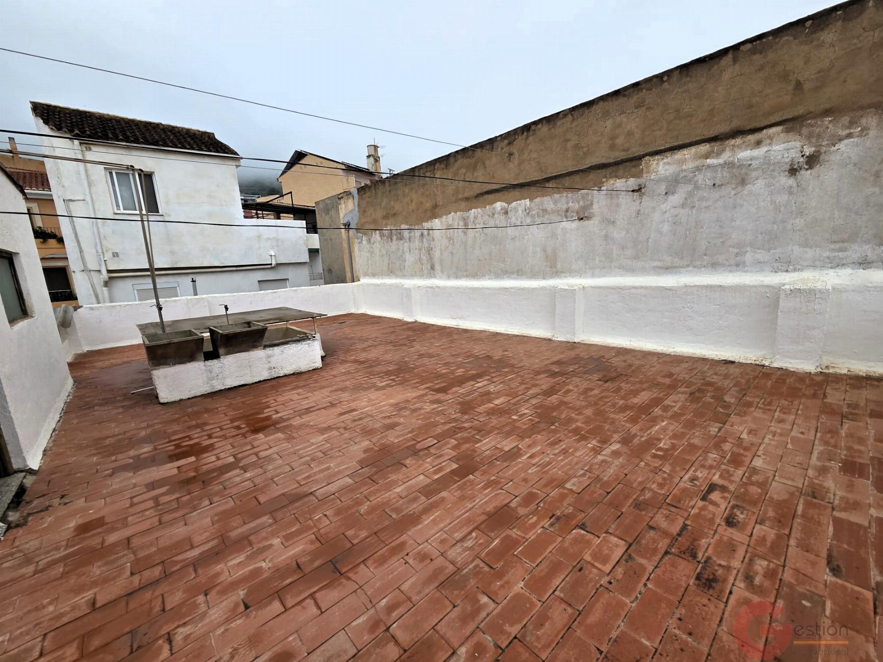 Venta de piso en Lanjarón