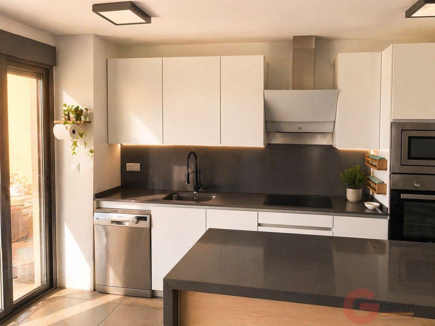 Venta de piso en Almuñécar