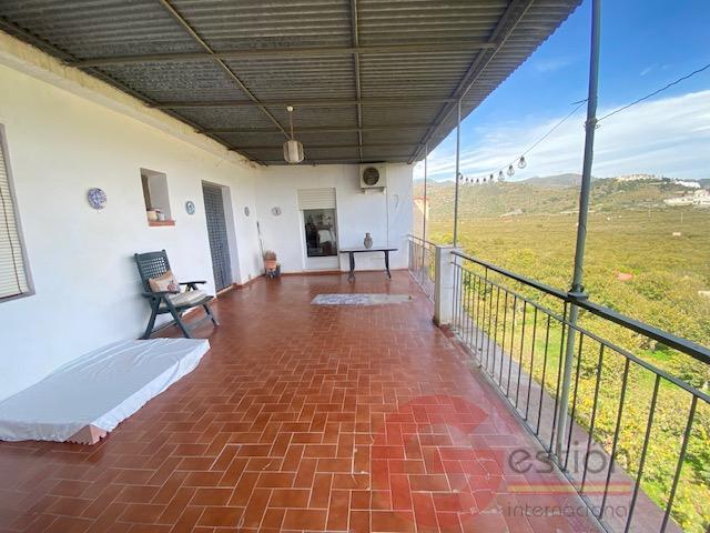 Venta de casa en Almuñécar