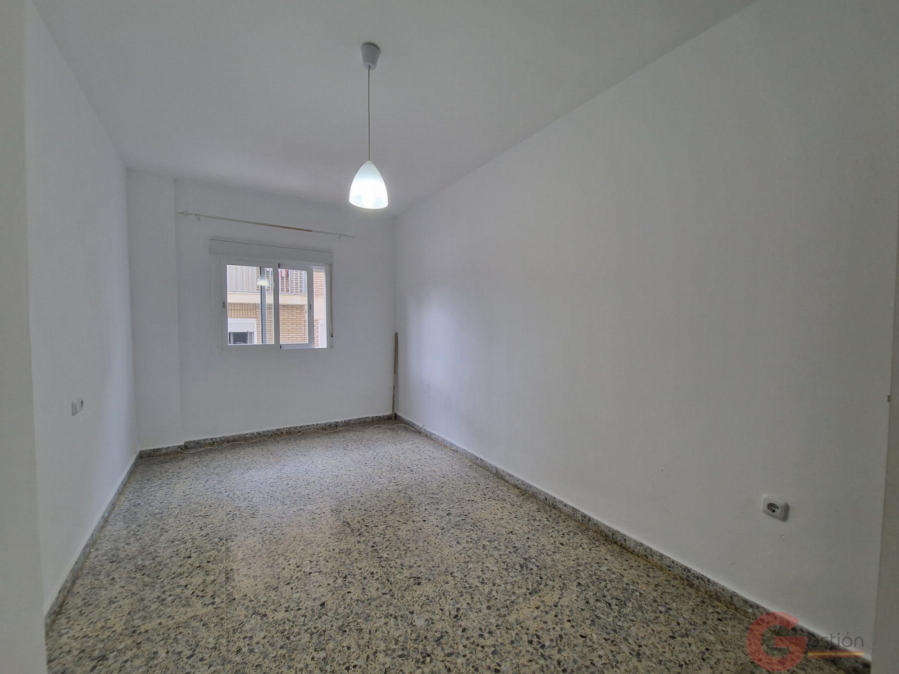 Venta de piso en Salobreña