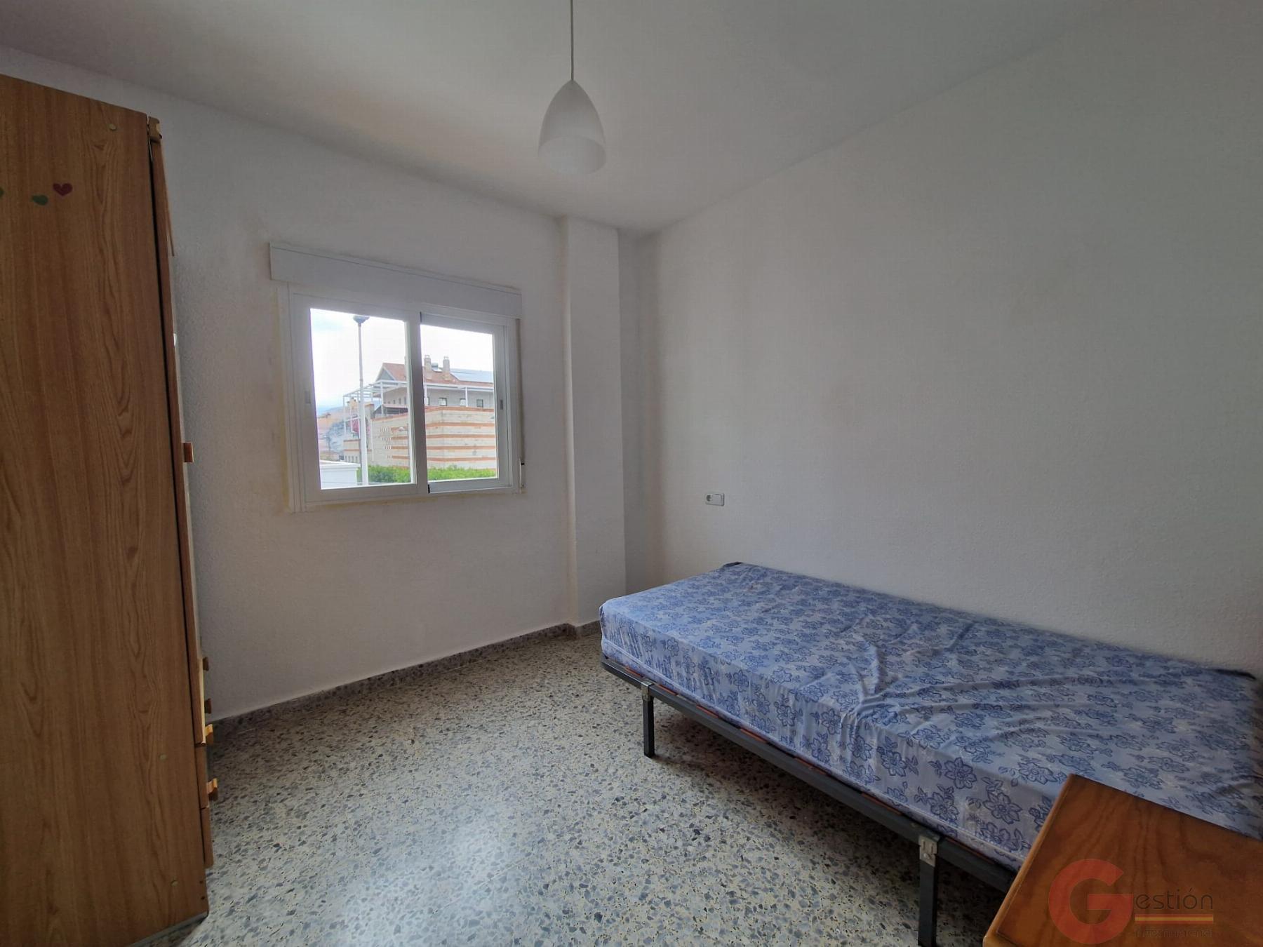 Venta de piso en Salobreña