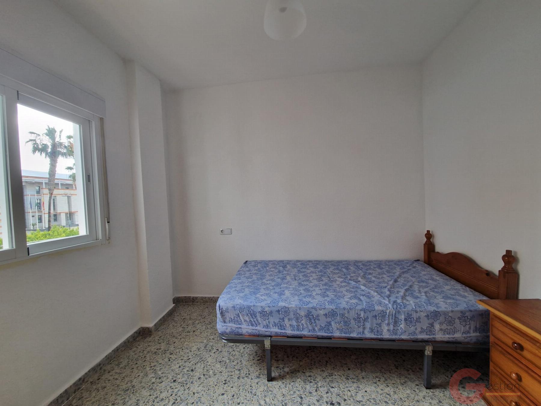 Venta de piso en Salobreña