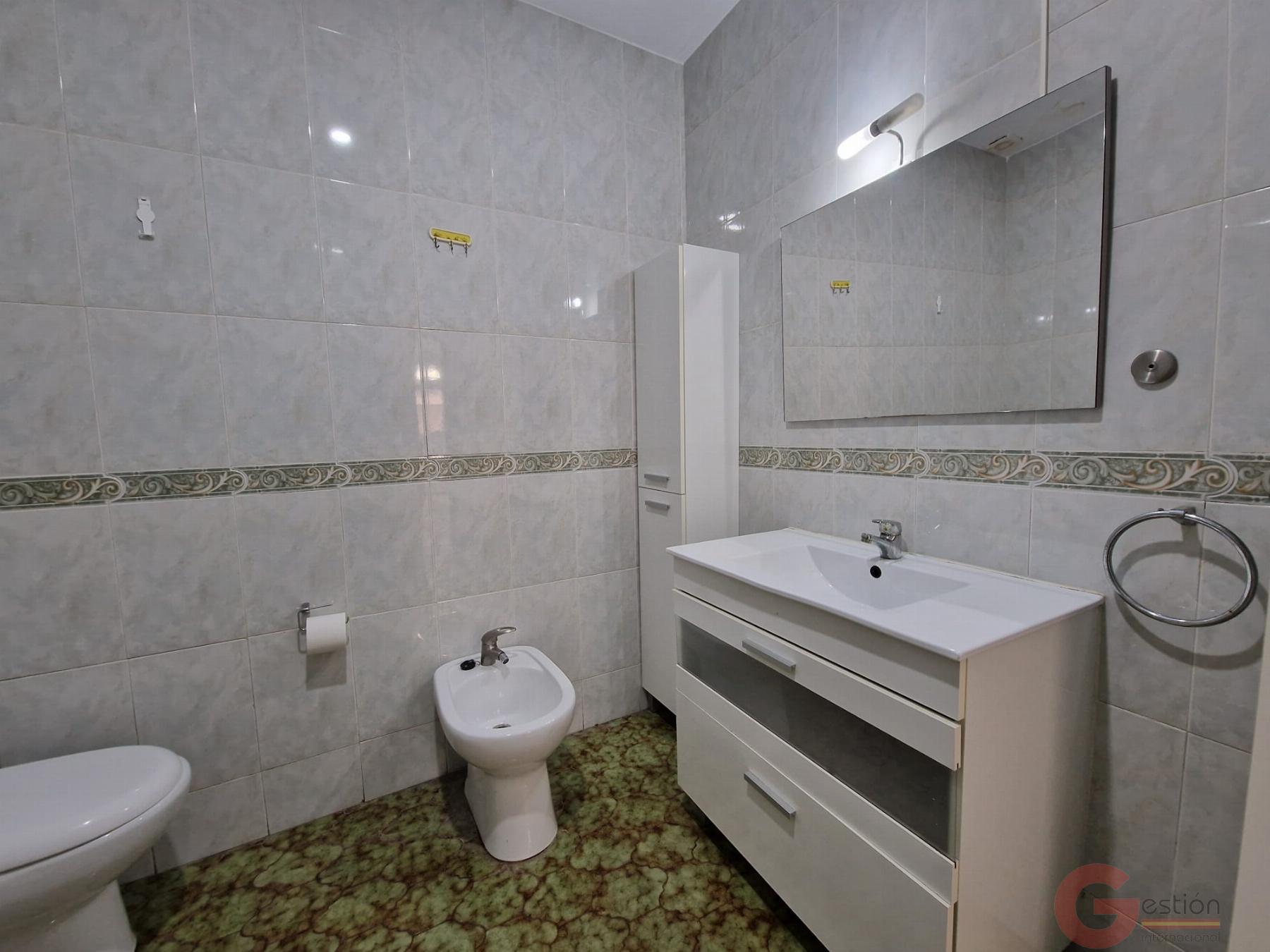 Venta de piso en Salobreña