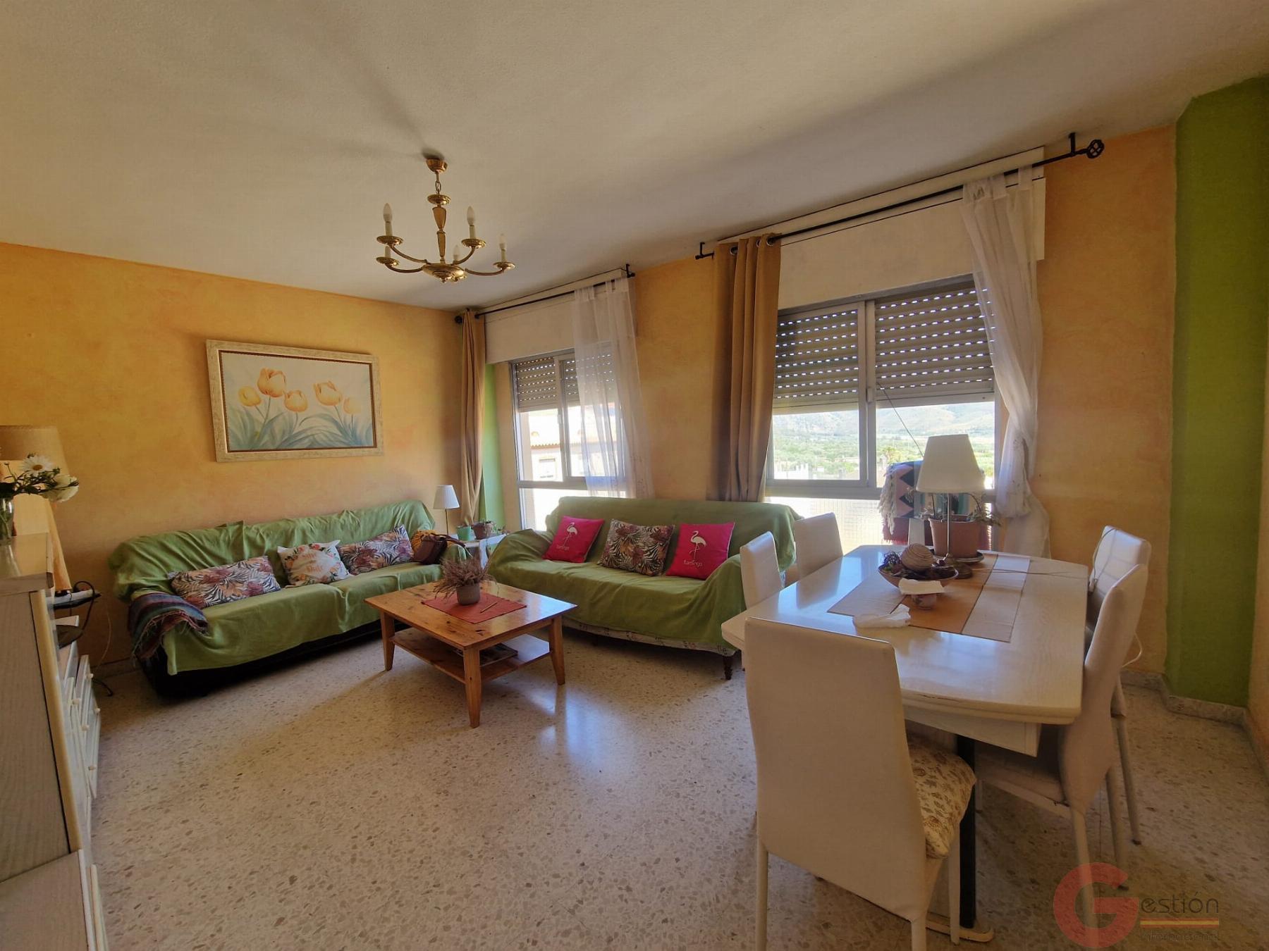 Venta de piso en Órgiva