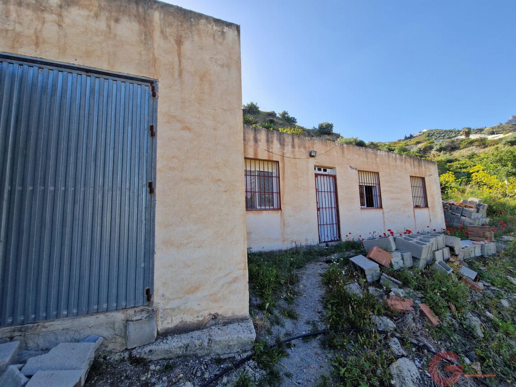 Venta de finca rústica en Itrabo