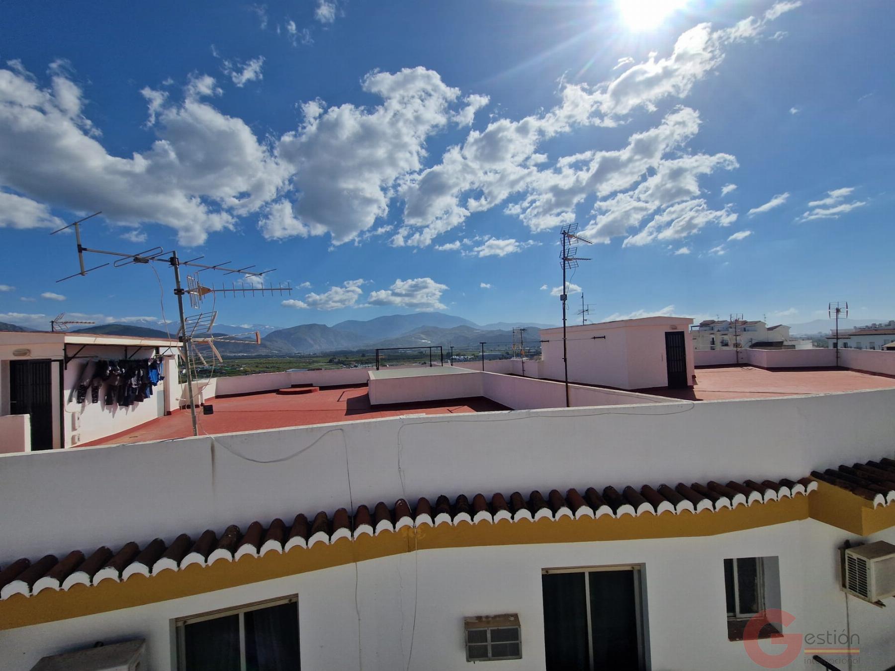 Venta de casa en Salobreña
