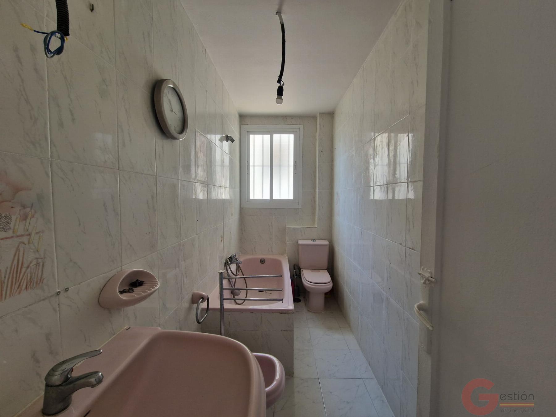 Venta de casa en Salobreña