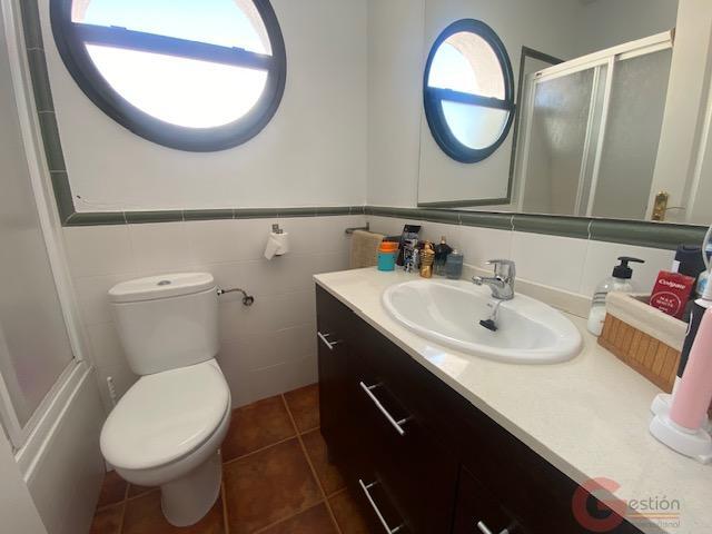 Venta de villa en Alcaucín
