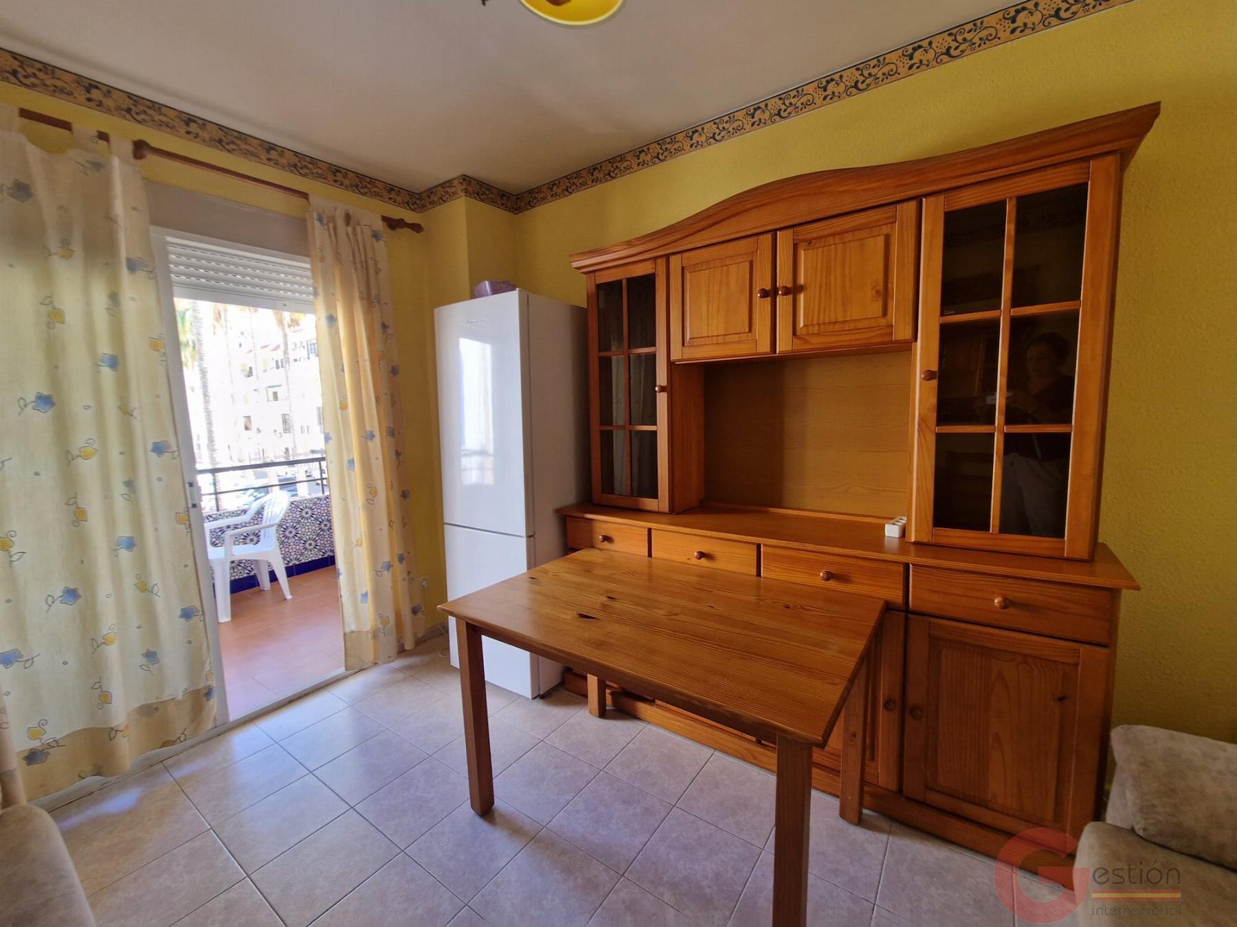 Venta de piso en Castell de Ferro
