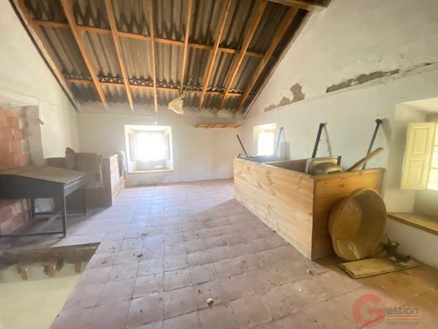 Venta de finca rústica en Comares
