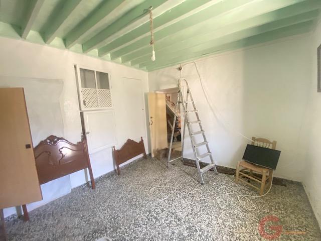 Venta de finca rústica en Comares