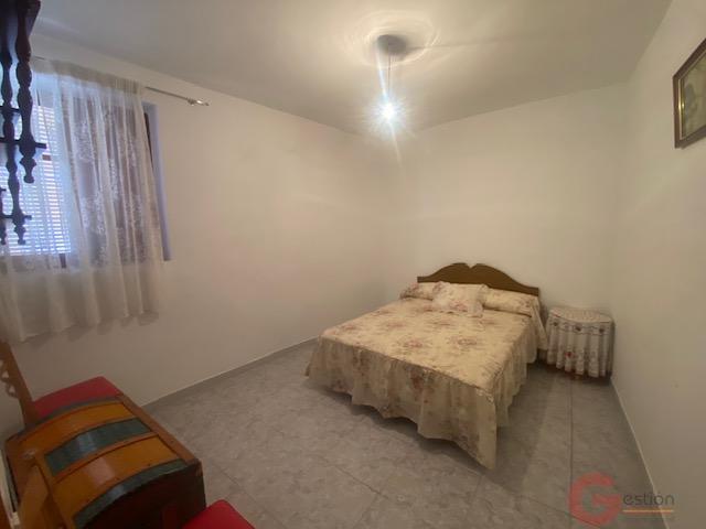 Venta de finca rústica en Comares